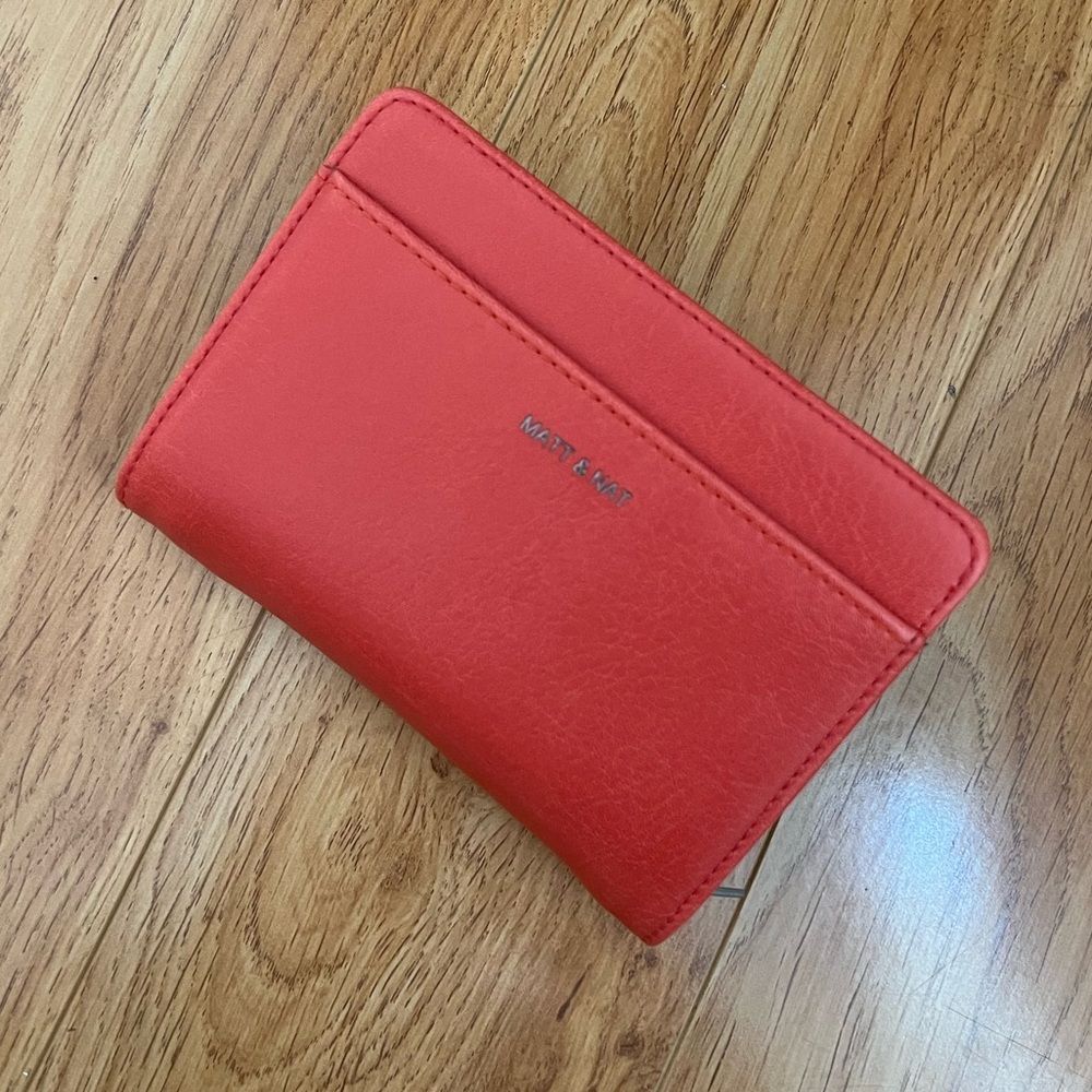 Matt & Nat Vegan Wallet With Removable Insert - image 1